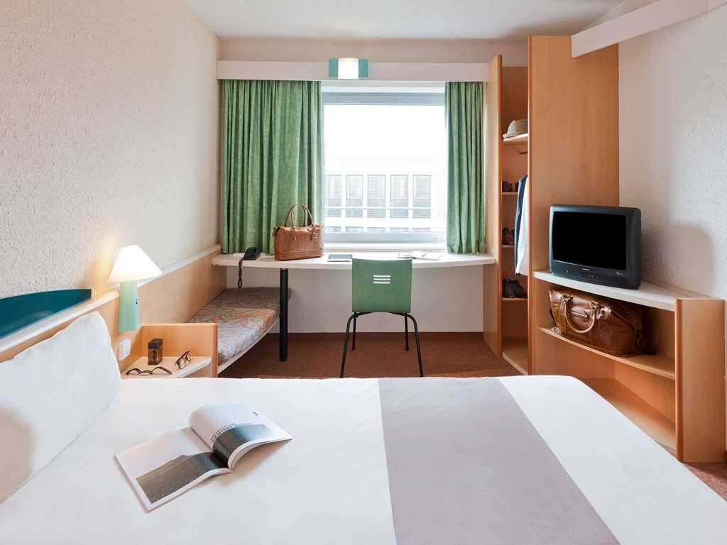 Ibis Koeln Messe Hotel Værelse billede